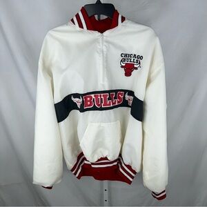 DeLong Men's White NBA Chicago Bulls 1/4 Zip Varsity Jacket - Size 2XL